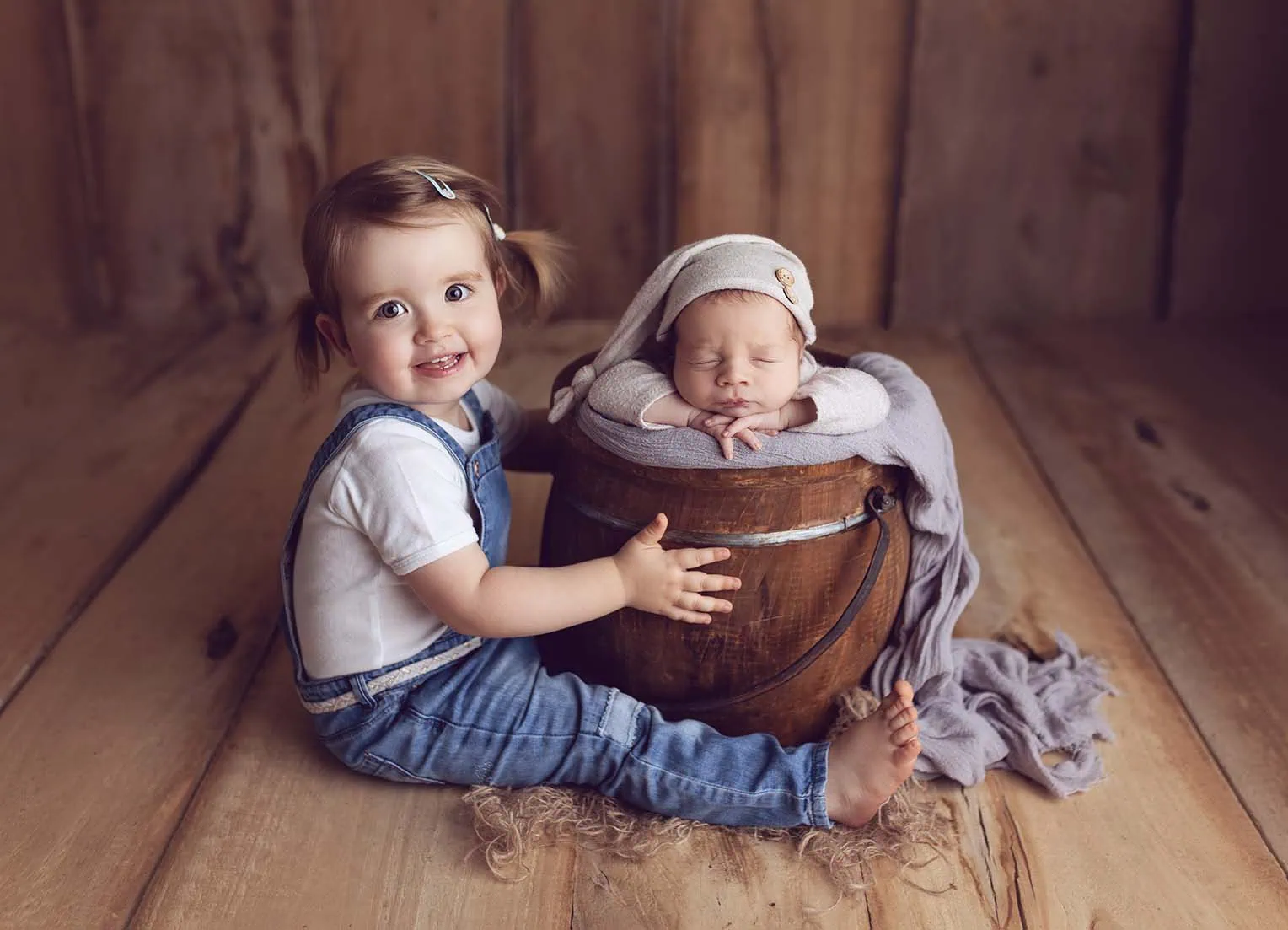 Babybilder, Babyfotografie, Babyshooting, Fotograf Bruehl, Erftstadt, Euskirchen, Koeln, Duesseldorf, Dueren, Aachen, Bonn, Huerth, Mönchengladbach, Fotograf, Familienshooting, Fotograf für Babybilder, Fotograf für Neugeborenenbilder, Fotograf in der Naehe, Fotostudio, Mom to be, Neugeborene, Neugeborenenbilder, Neugeborenenfotografie, Neugeborenenfotos, Neugeborenenshooting, Newborn, Newborn shooting, Newbornshooting, Familienbilder, Familienshooting, Familienfotoshooting, Babyfotografin Duesseldorf, Generationenshooting, Wertgutschein, Geschenk zu Weihnachten, Geschenkidee, Hebamme Koeln, Babyfotos, Babybauchbilder, Babybauchfotos, Babybauchshooting, Babybauchfotografin, Schwangerschaftsbilder, Schwangerschaftsfotografie, Hochzeit, Wir heiraten, Hochzeitsfotograf, Hochzeitsbilder, Wedding, Pregnant, 1:1 Coaching, Weiterbildung, Neugeborenencoaching, Babybauchcoaching, Neugeborenen Coach, Coaching Duesseldorf, Photoshop, Neugeborenenposing, Workshop Newbornphotography