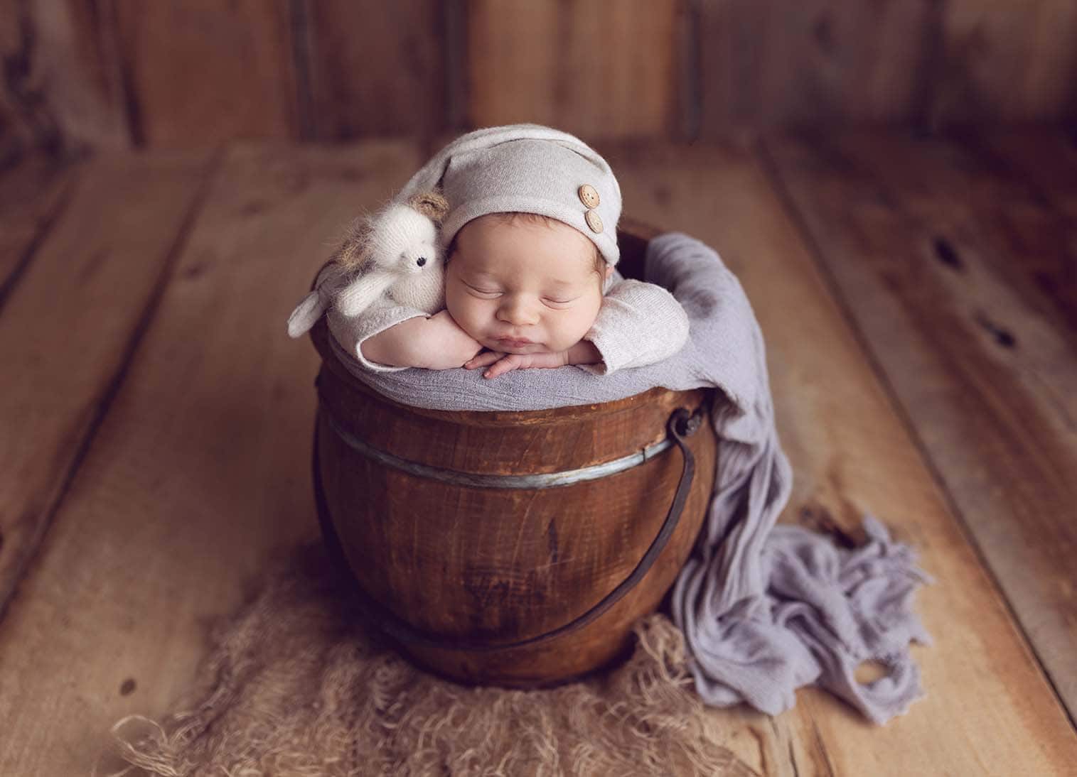 Babybilder, Babyfotografie, Babyshooting, Fotograf Bruehl, Erftstadt, Euskirchen, Koeln, Duesseldorf, Dueren, Aachen, Bonn, Huerth, Mönchengladbach, Fotograf, Familienshooting, Fotograf für Babybilder, Fotograf für Neugeborenenbilder, Fotograf in der Naehe, Fotostudio, Mom to be, Neugeborene, Neugeborenenbilder, Neugeborenenfotografie, Neugeborenenfotos, Neugeborenenshooting, Newborn, Newborn shooting, Newbornshooting, Familienbilder, Familienshooting, Familienfotoshooting, Babyfotografin Duesseldorf, Generationenshooting, Wertgutschein, Geschenk zu Weihnachten, Geschenkidee, Hebamme Koeln, Babyfotos, Babybauchbilder, Babybauchfotos, Babybauchshooting, Babybauchfotografin, Schwangerschaftsbilder, Schwangerschaftsfotografie, Hochzeit, Wir heiraten, Hochzeitsfotograf, Hochzeitsbilder, Wedding, Pregnant, 1:1 Coaching, Weiterbildung, Neugeborenencoaching, Babybauchcoaching, Neugeborenen Coach, Coaching Duesseldorf, Photoshop, Neugeborenenposing, Workshop Newbornphotography